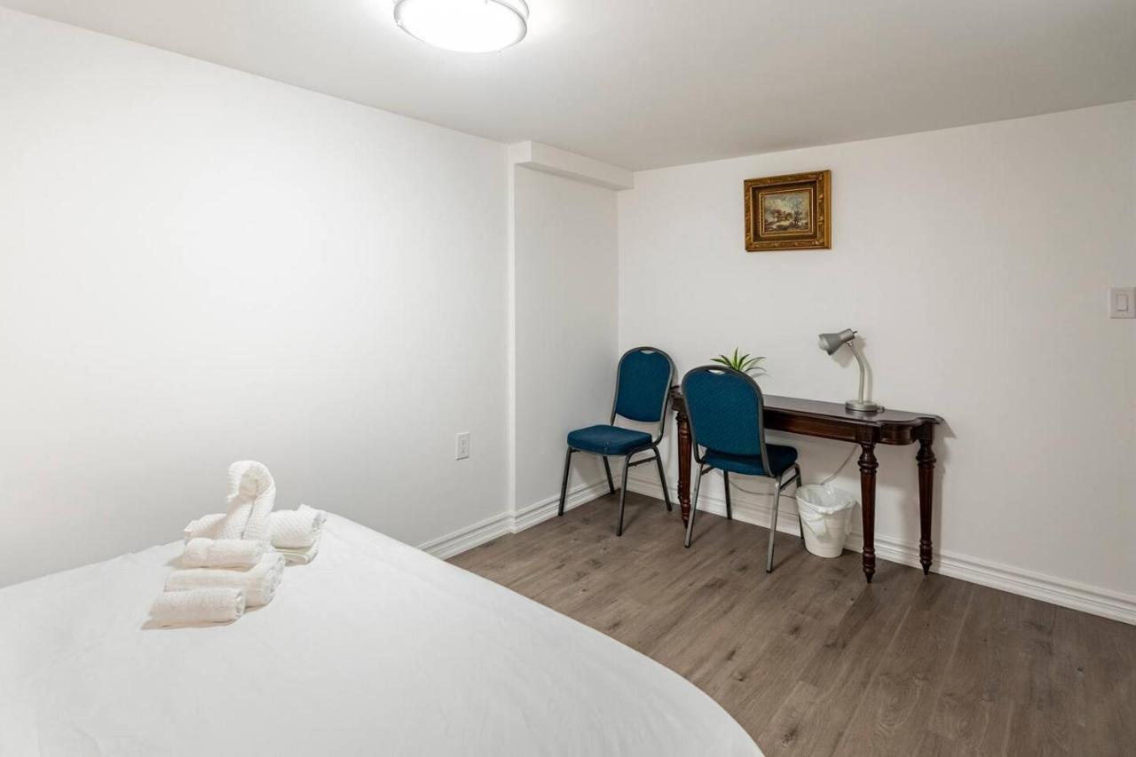 Simple & Tidy Private Rooms Toronto Exterior foto